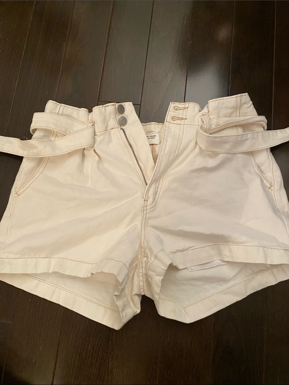 High-Waist Cream Women’s Jean Shorts